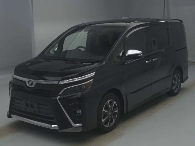 Toyota Voxy III (R80) Рестайлинг