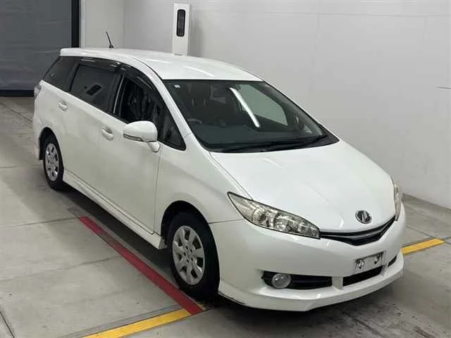 Toyota Wish II Рестайлинг