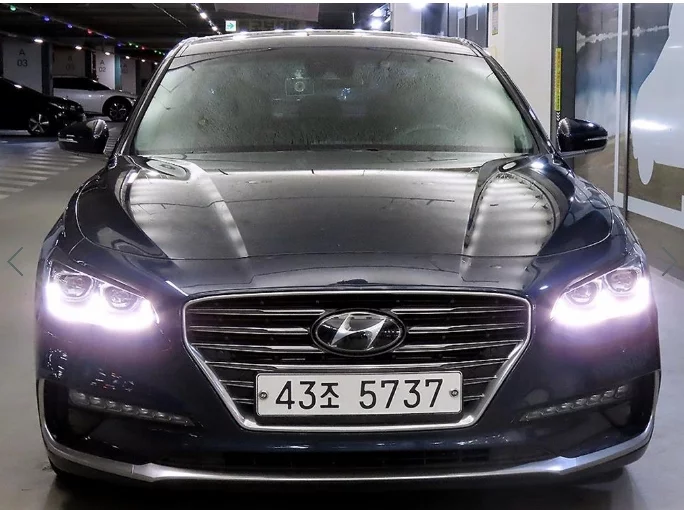 Hyundai Grandeur VI