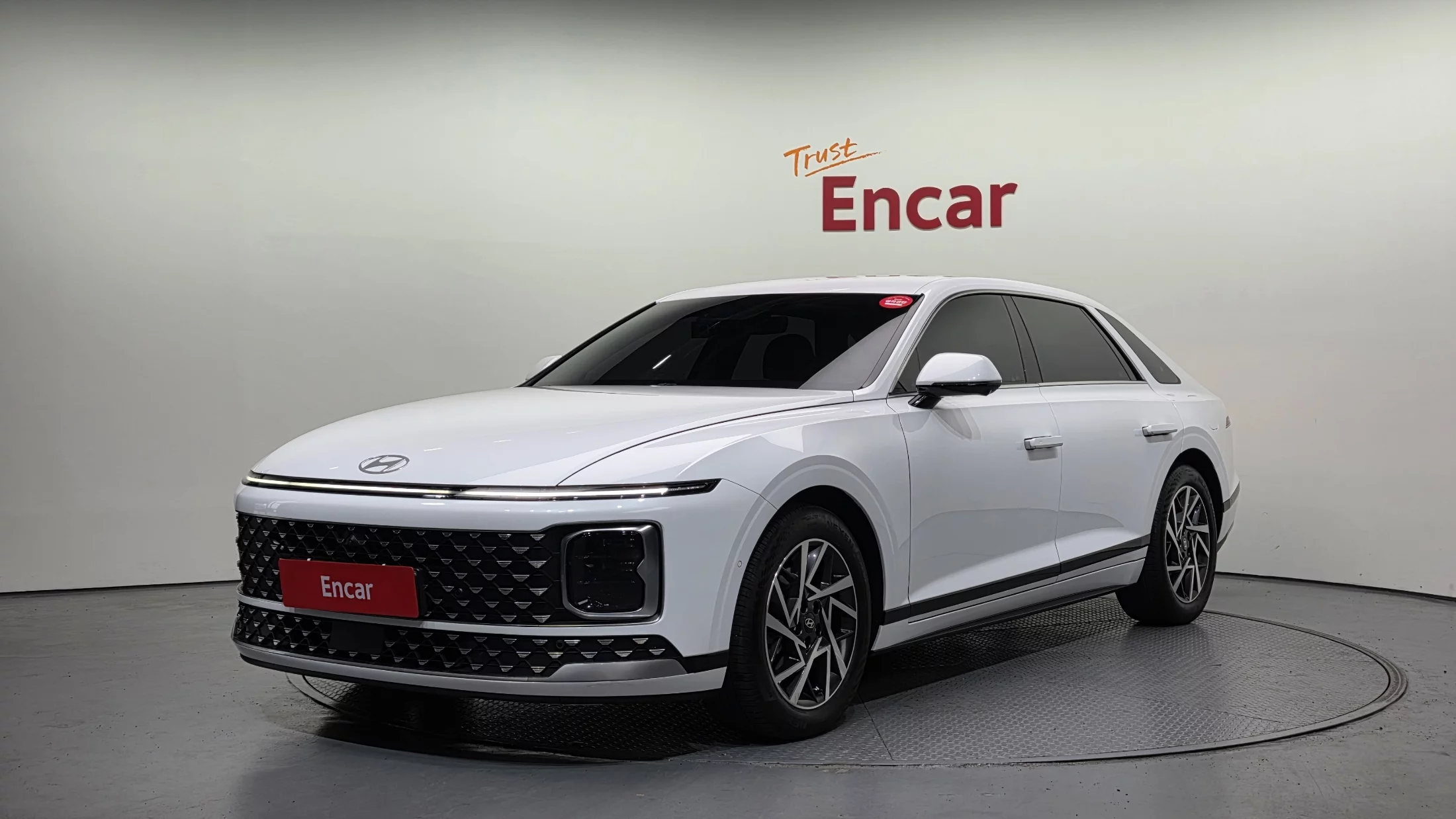 Hyundai Grandeur 2,5 Gasoline 2Wd Premium 2022