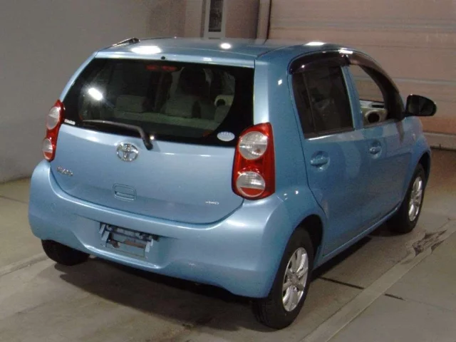Toyota Estima III Рестайлинг