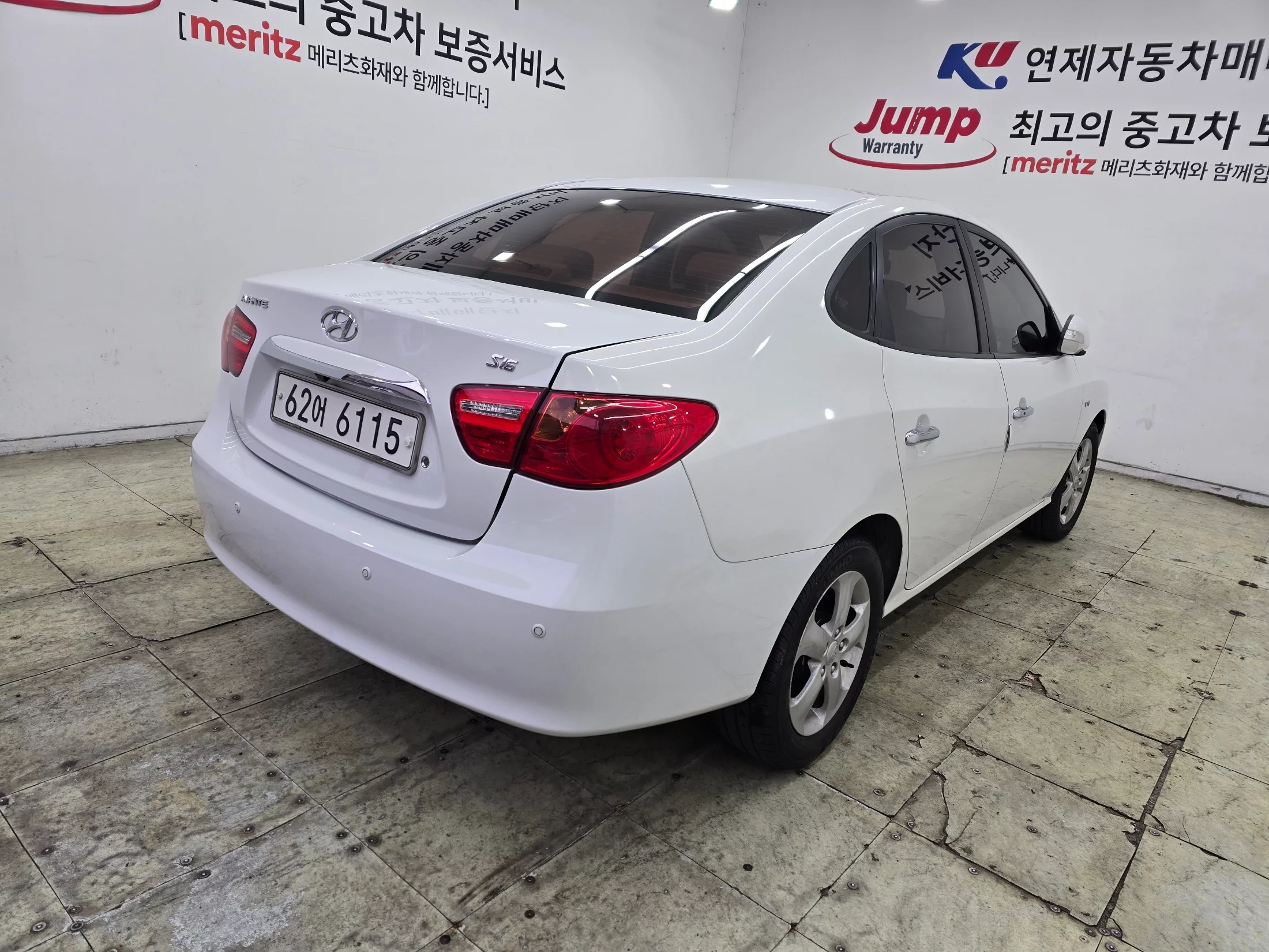 Hyundai Avante (Хендай Элантра) 1.6 Vvt S16 Premier 2009