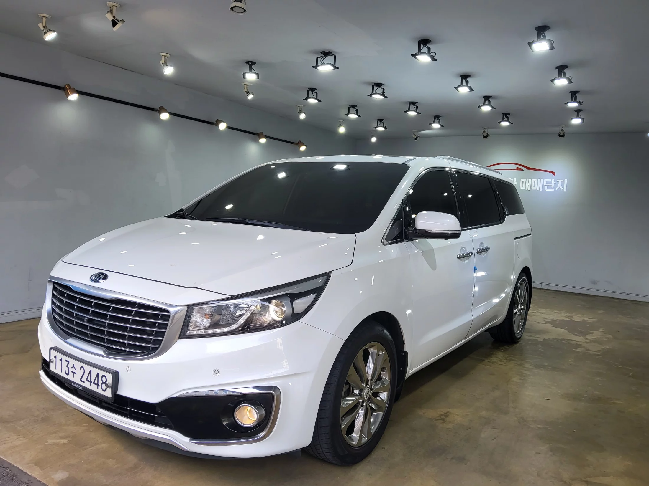 Kia Carnival 2016