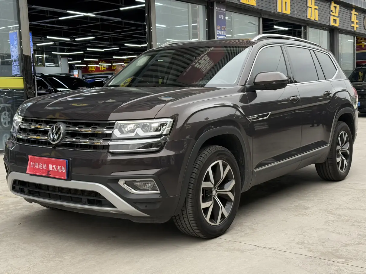 Volkswagen Teramont I