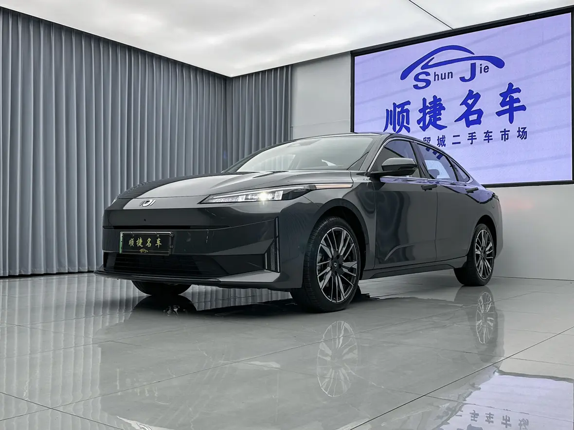 Changan Qiyuan A05 I