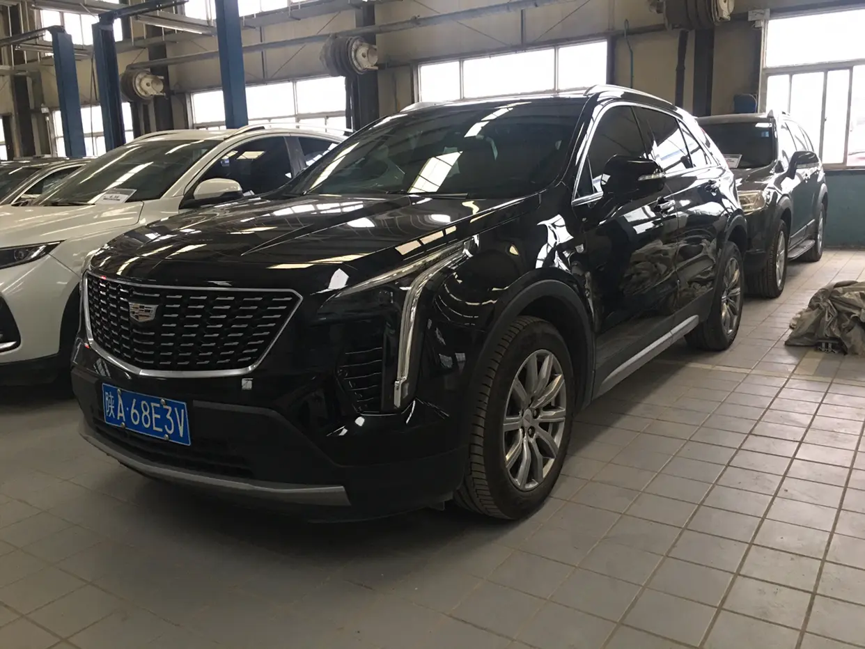 Cadillac XT4 I