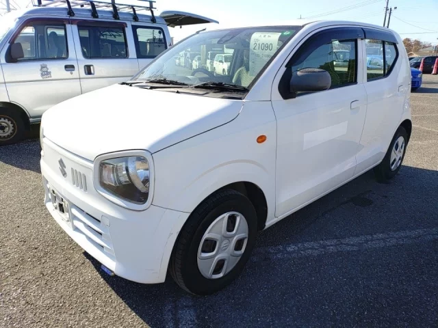 Suzuki Alto VIII (HA36)