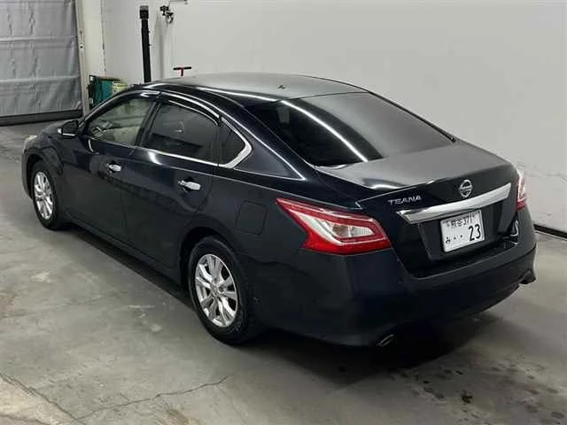 Nissan Teana III