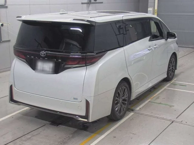 Toyota Vellfire III