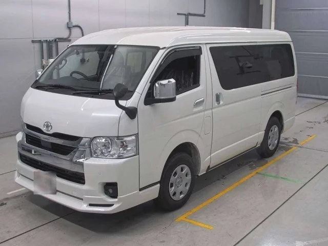 Toyota Hiace Лот № 33450 2025