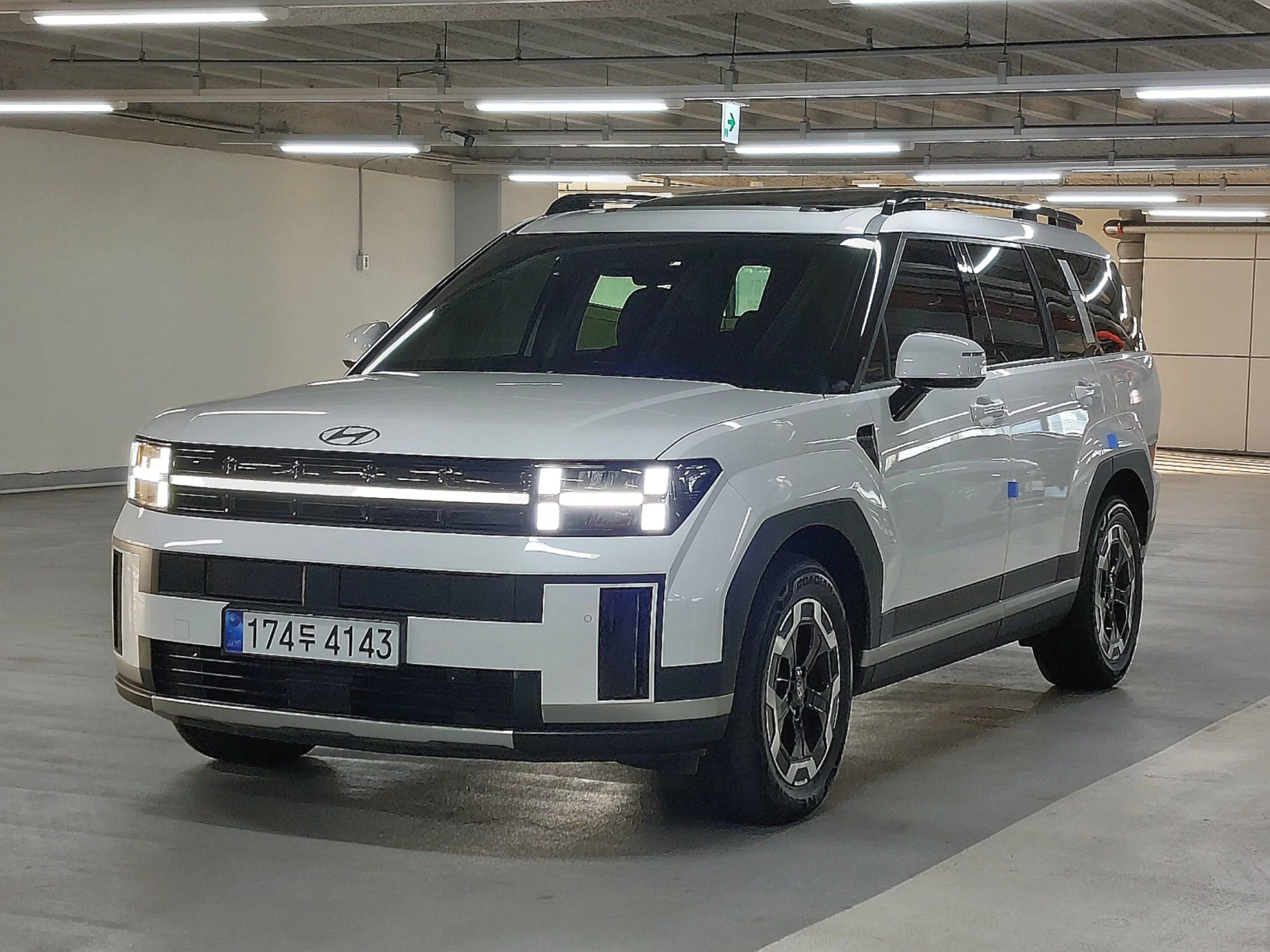 Hyundai Santa Fe Gasoline 2.5T 2Wd Exclusive 2023