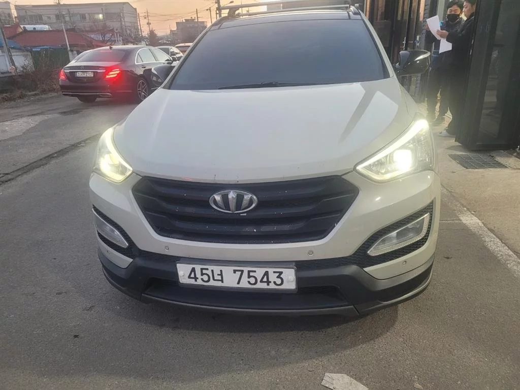 Hyundai Santa Fe 2012