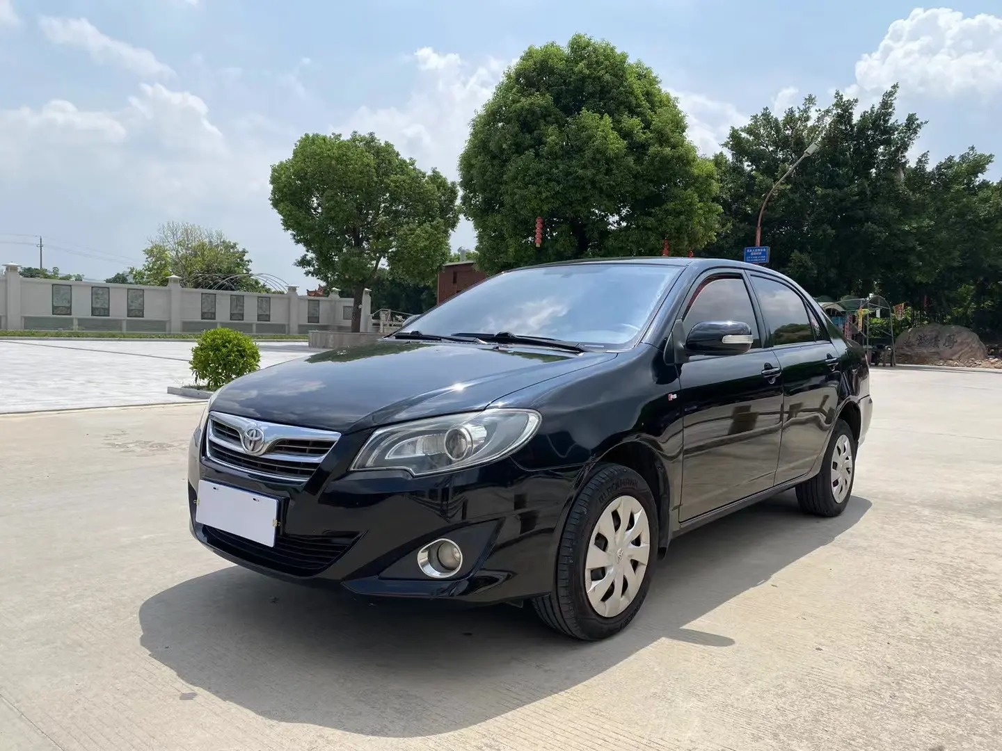 Toyota Corolla XI (E160, E170, E180)