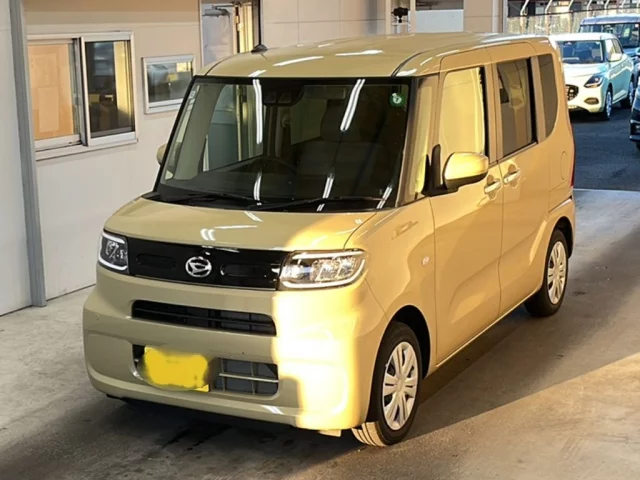 Daihatsu Tanto IV