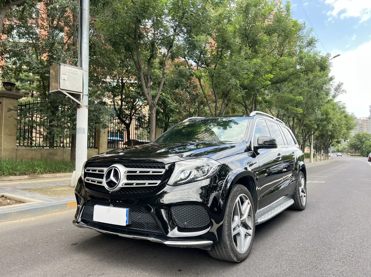 Mercedes-Benz GLS I (X166)
