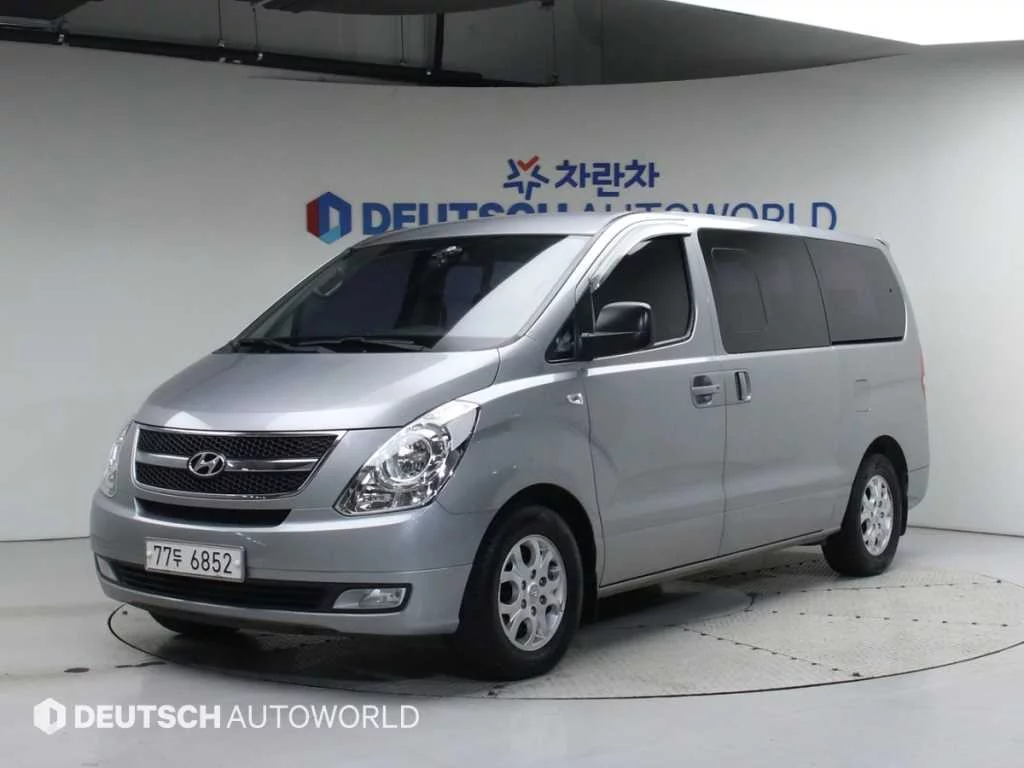Hyundai Starex 12-Seater Wagon Cvx Luxury 2012