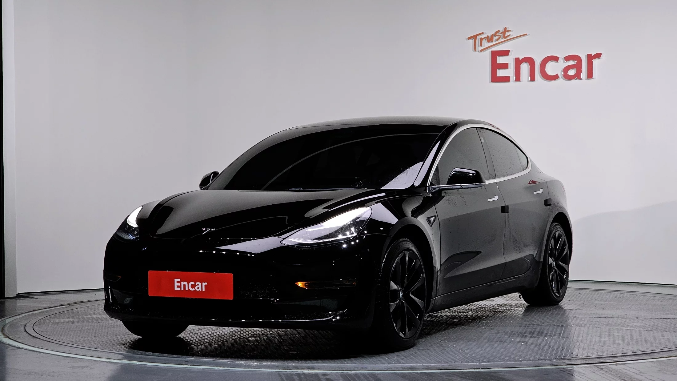 Tesla Model 3 I