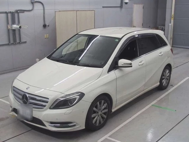 Mercedes-Benz CLA I (C117, X117)