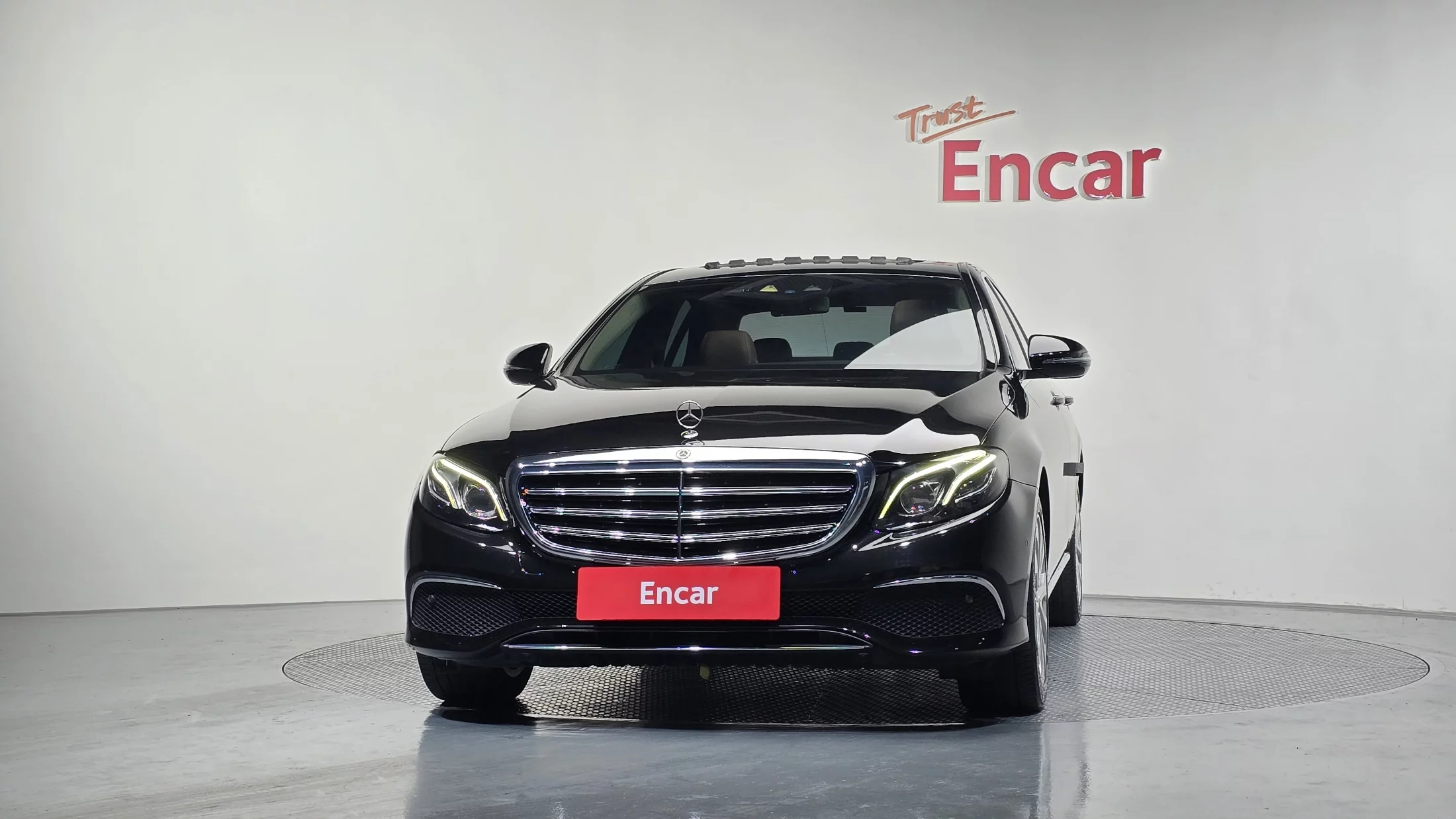 Mercedes-Benz E-Класс 2016