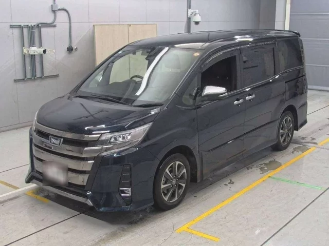 Toyota Noah III (R80) Рестайлинг