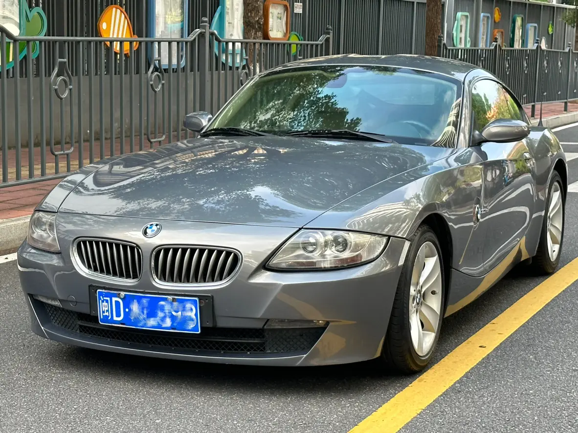 BMW Z4 I (E85/E86) Рестайлинг