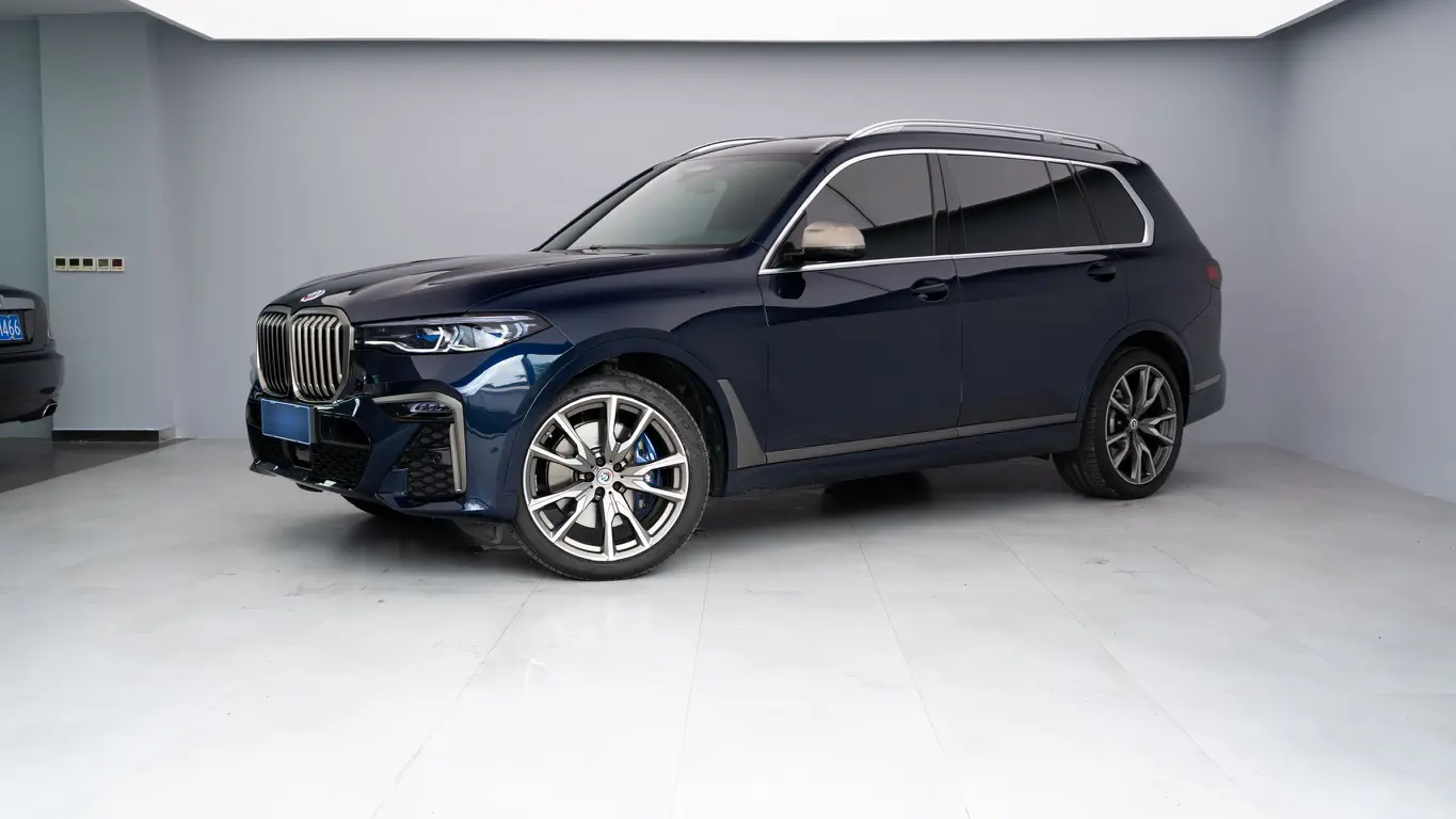 BMW X7 I (G07)