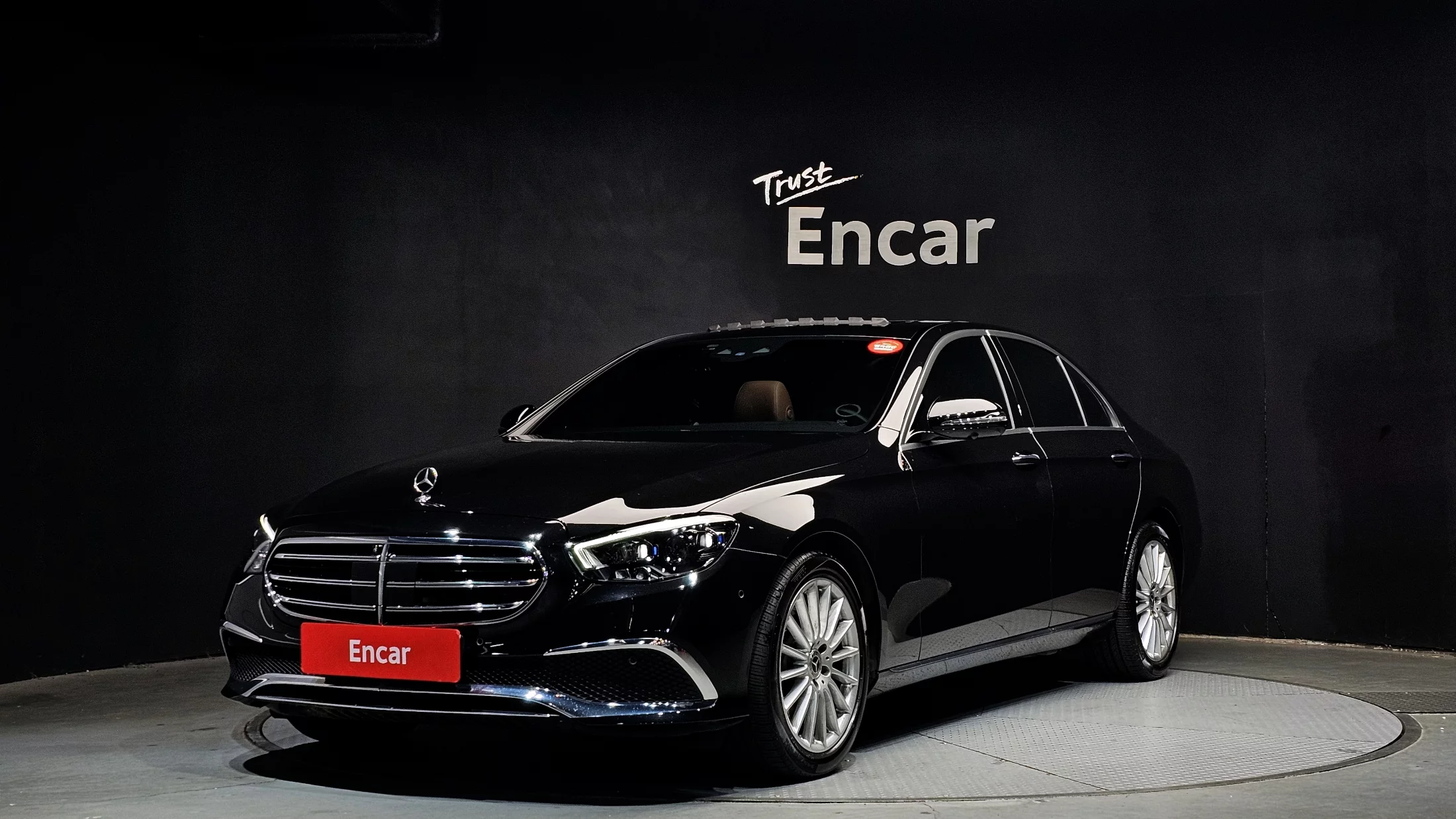 Mercedes-Benz E-Класс 2021