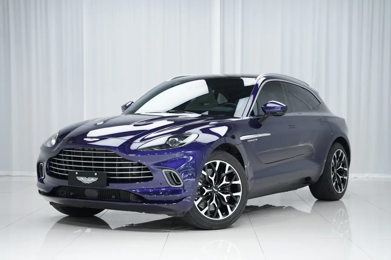 Aston Martin DBX I