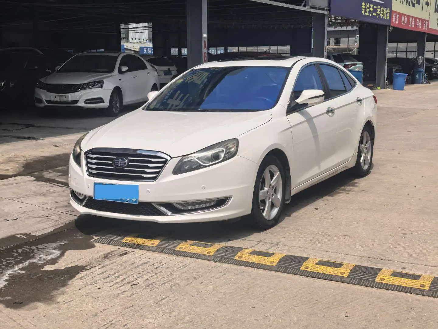 FAW Besturn B70 I