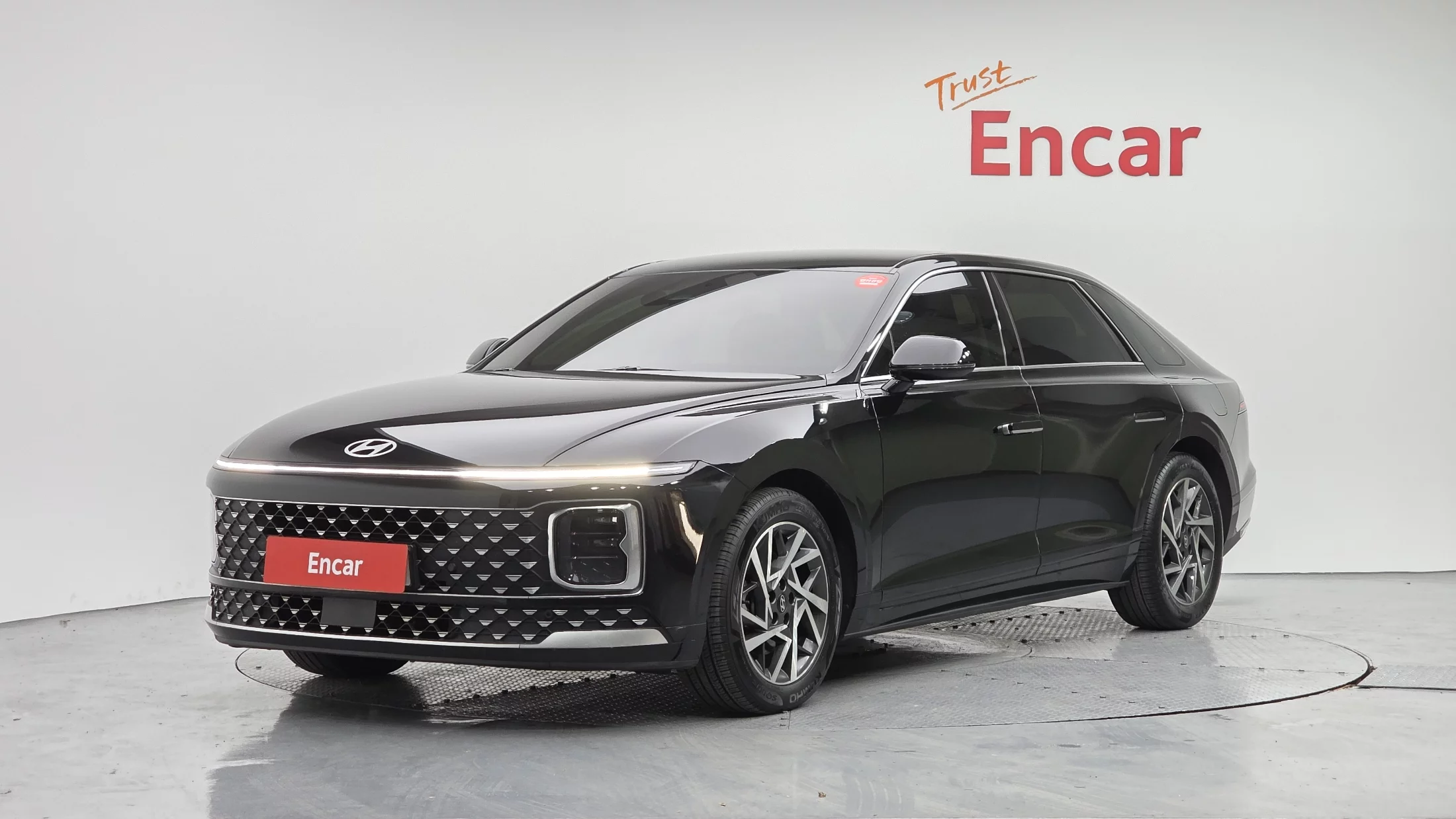 Hyundai Grandeur 2,5 Gasoline 2Wd Premium 2024