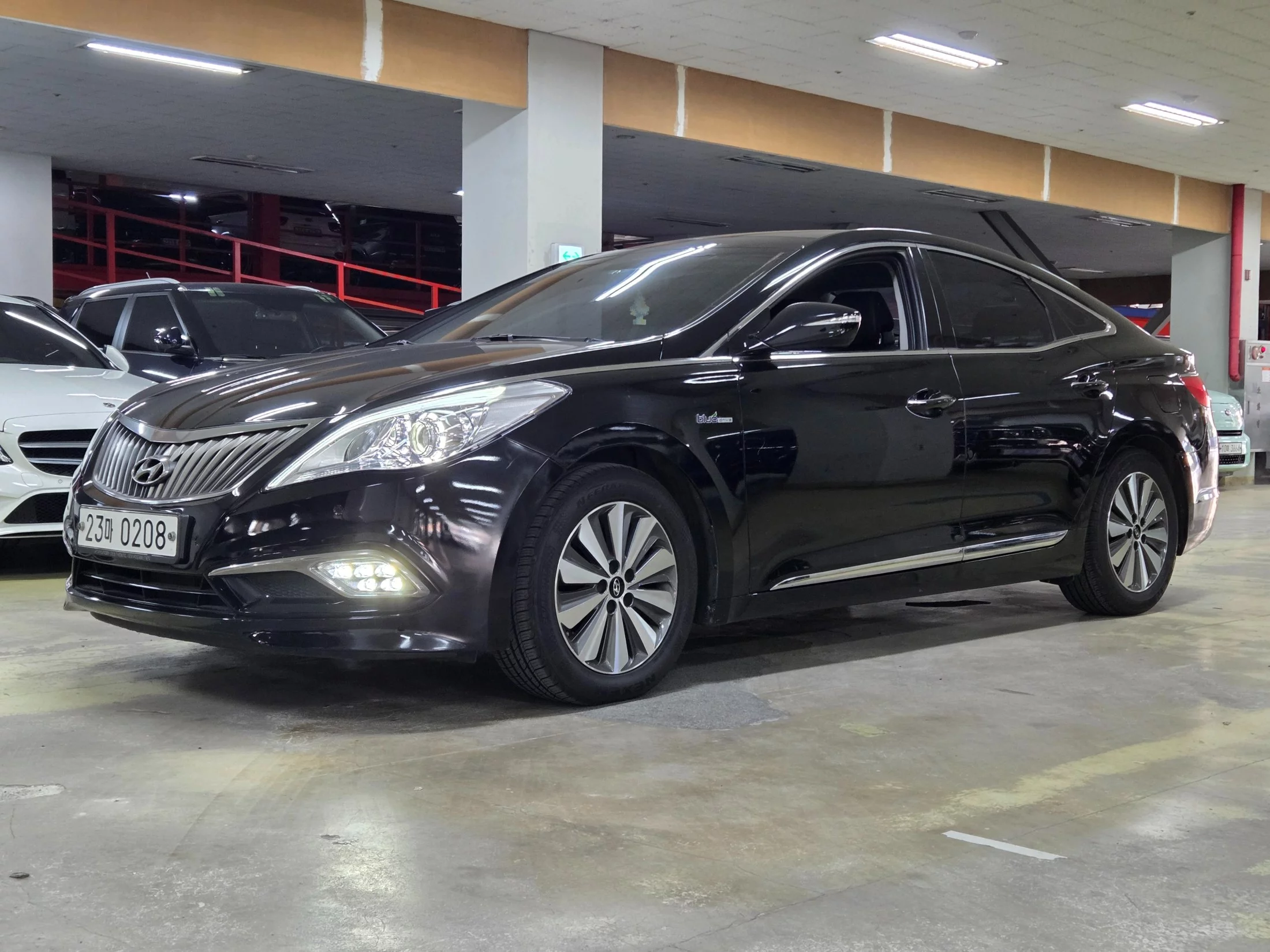 Hyundai Grandeur VI