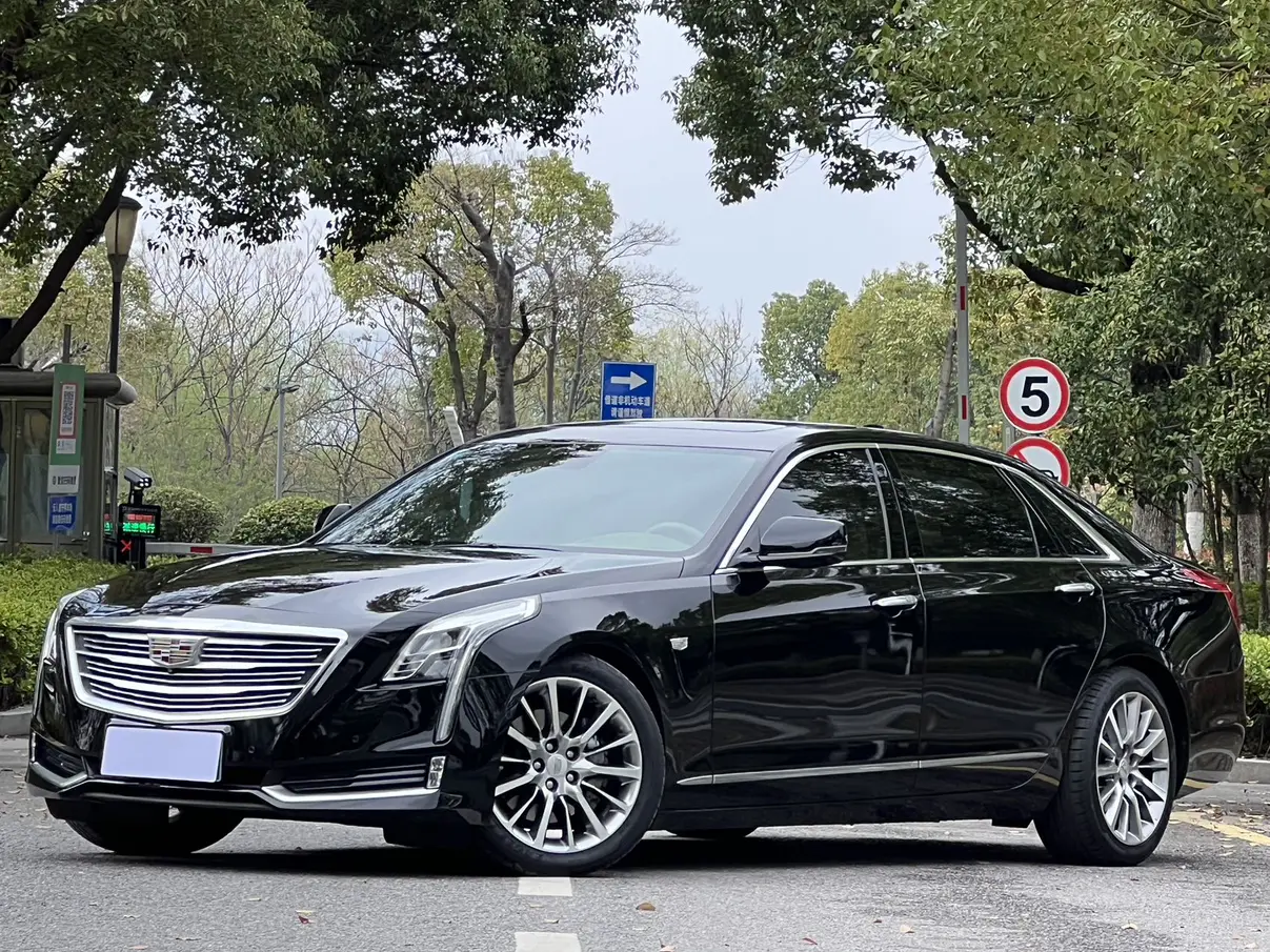 Cadillac CT6 I