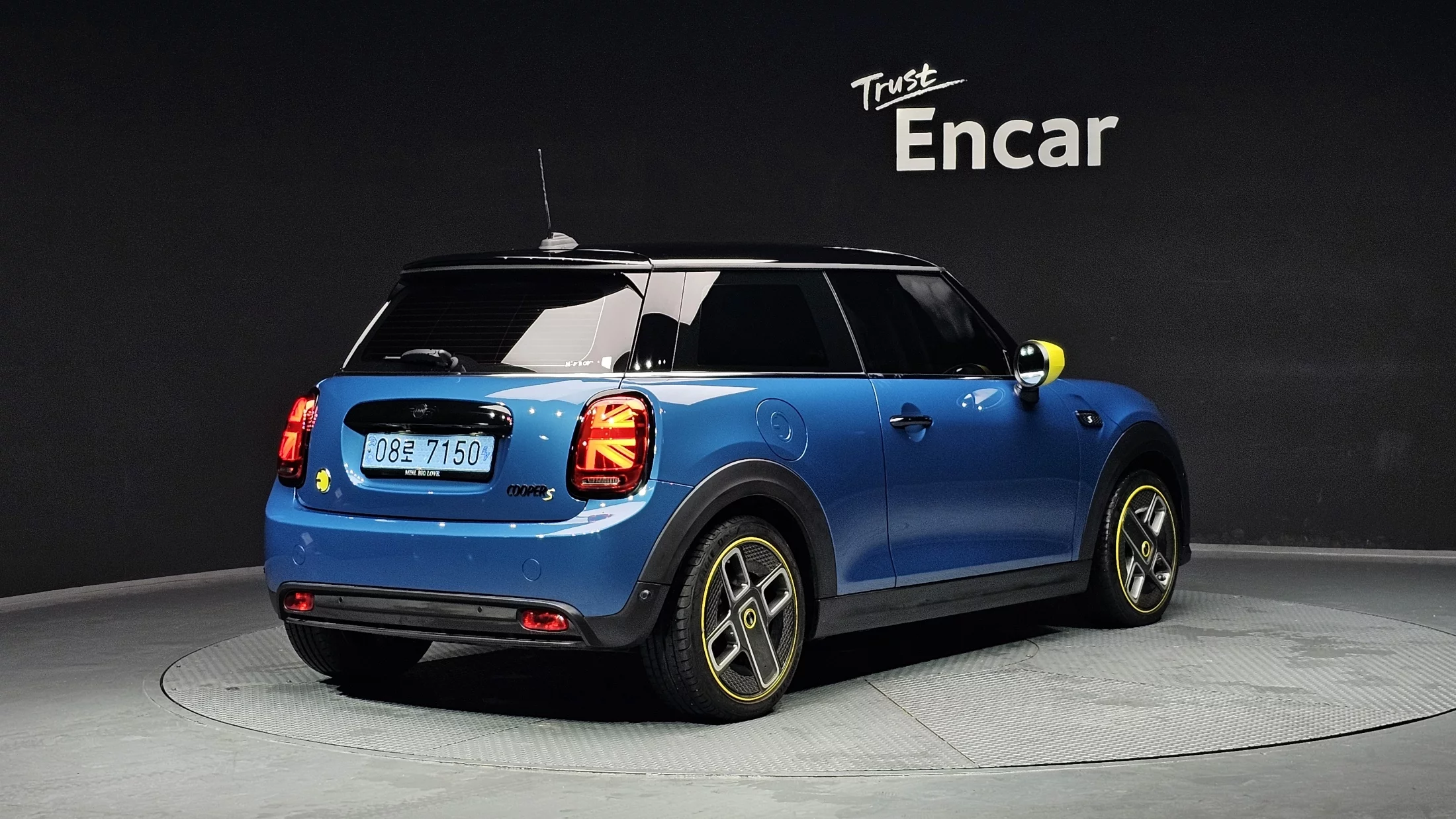 Mini Hatch III (F55/F56) Рестайлинг 2