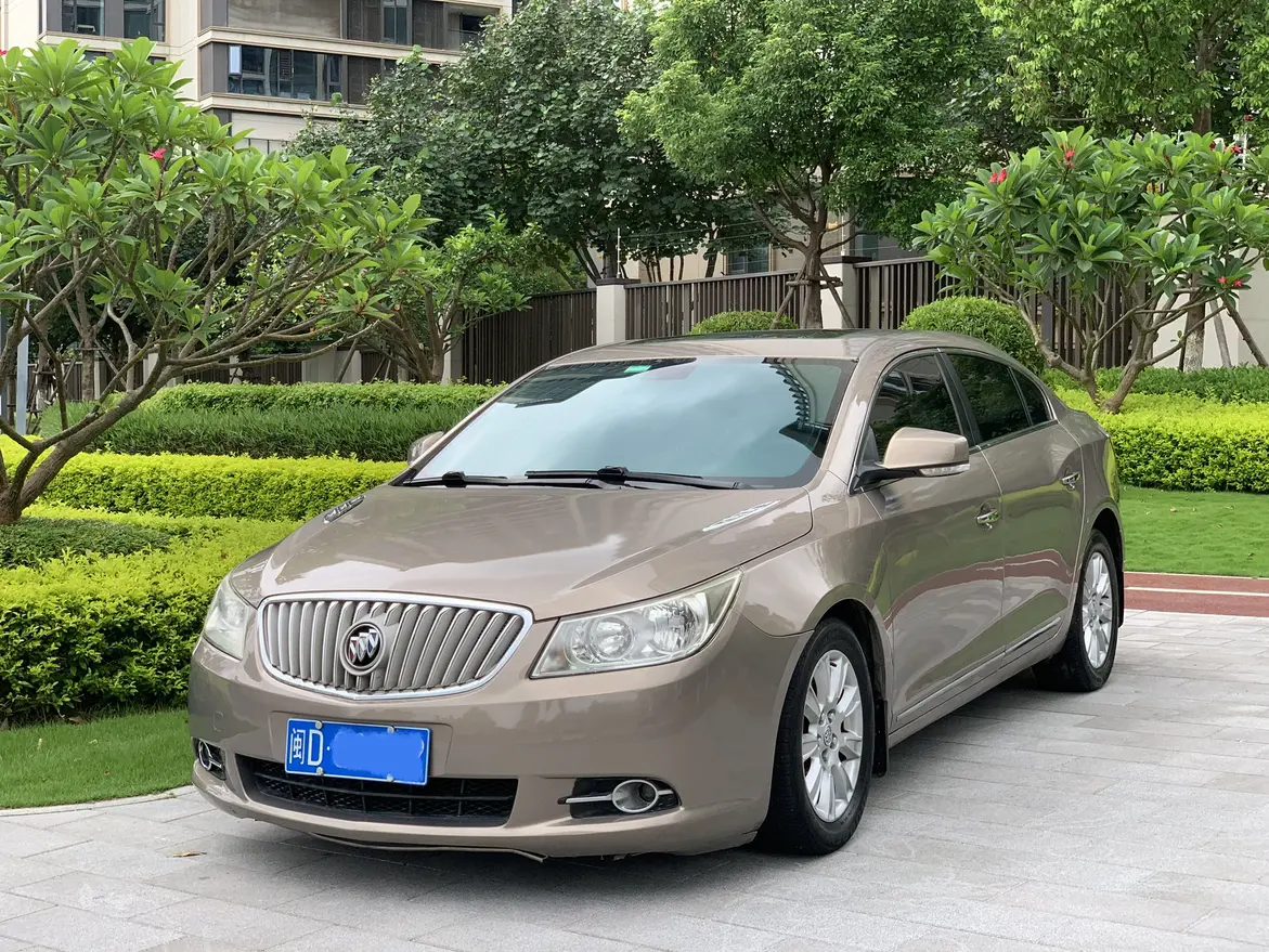 Buick LaCrosse II