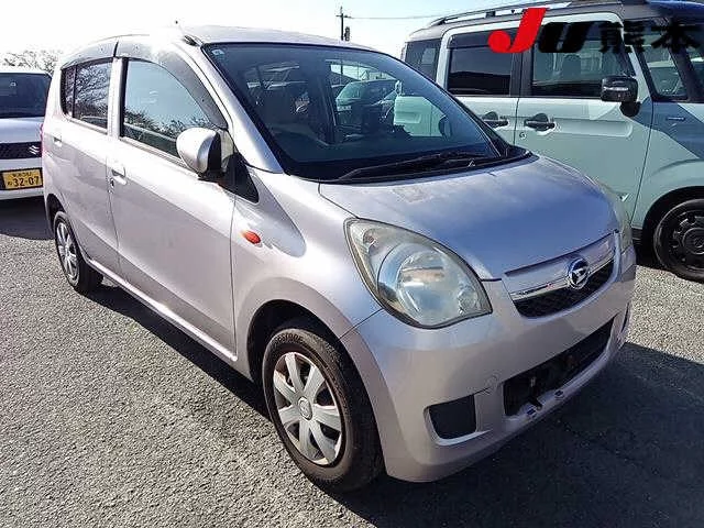 Daihatsu Mira VII