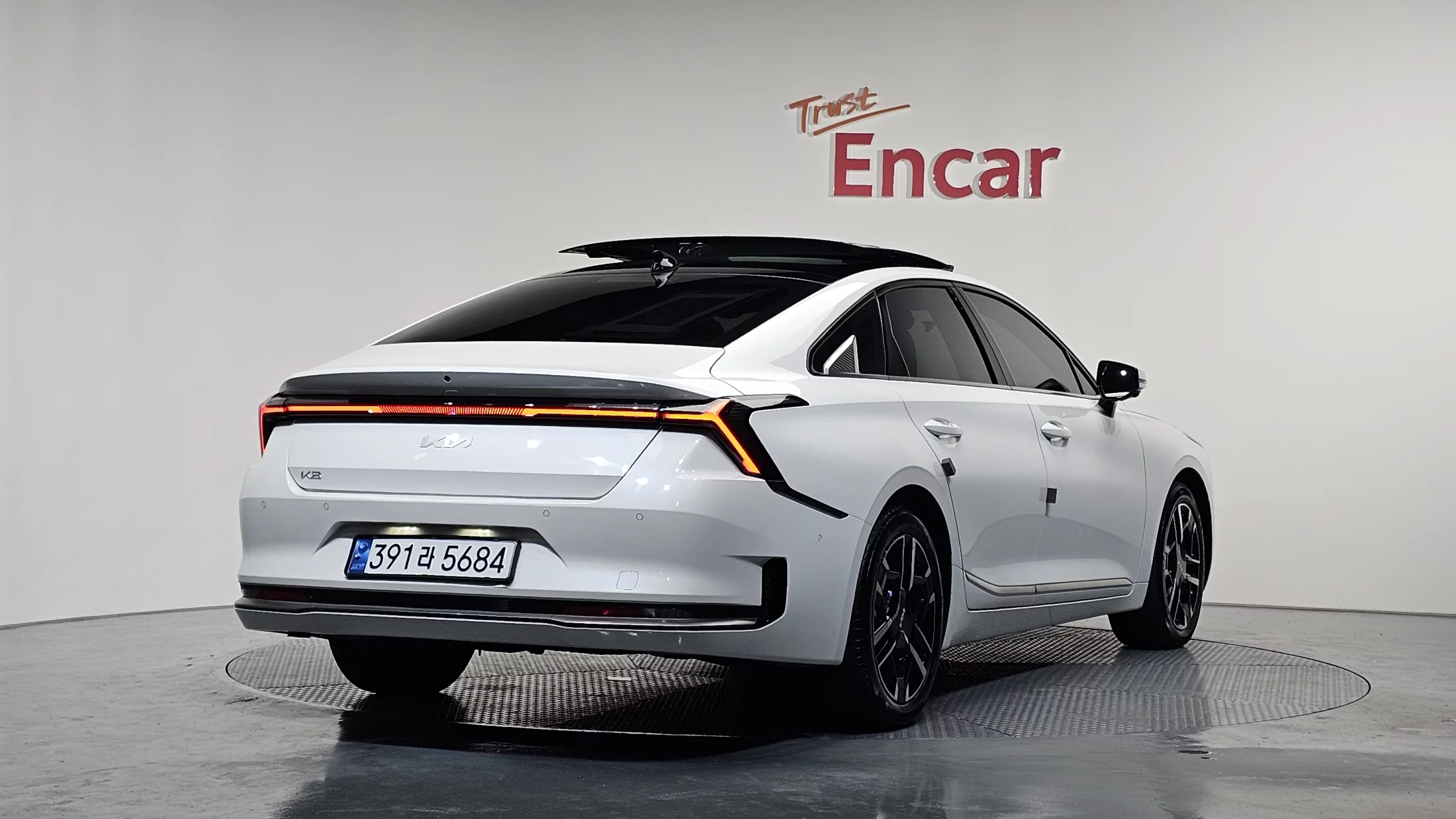 Kia K8 2.5 Gasoline 2Wd Noblesse 2024