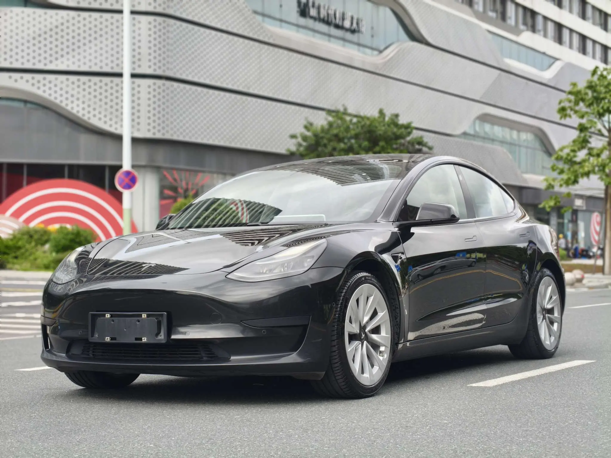 Tesla Model 3 I