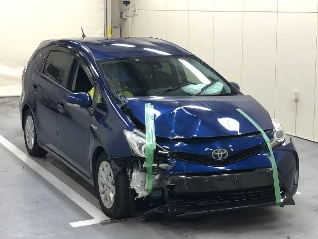 Toyota Prius IV (XW50)