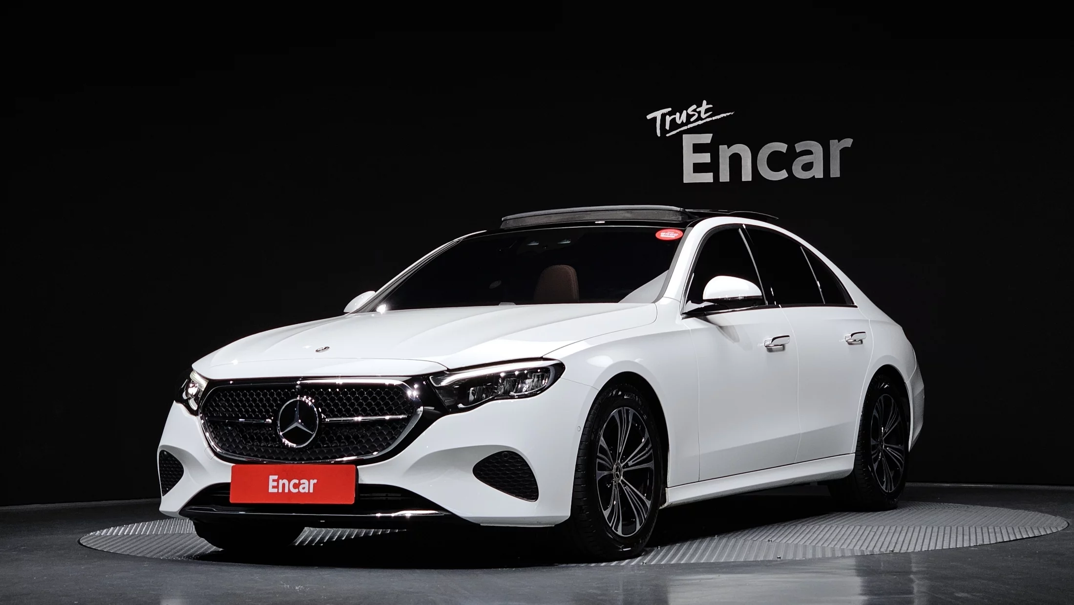 Mercedes-Benz E-Класс 2024