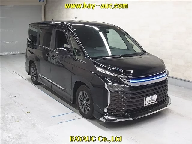 Toyota Voxy IV (R90)