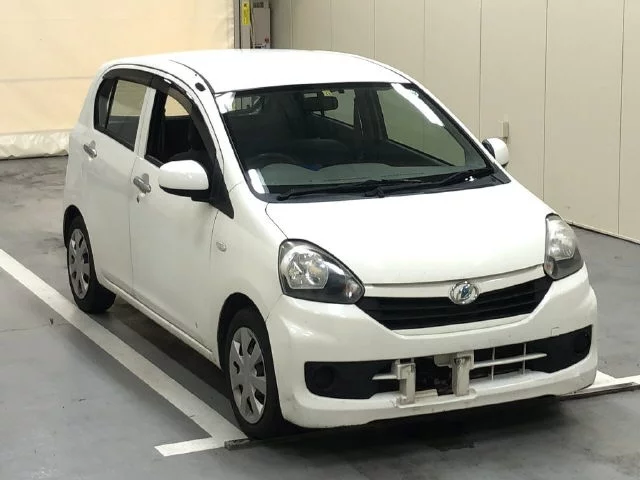 Daihatsu Mira VII