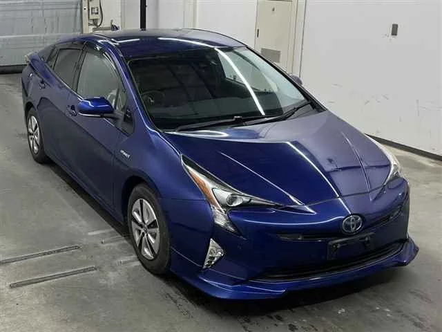 Toyota Prius IV (XW50)