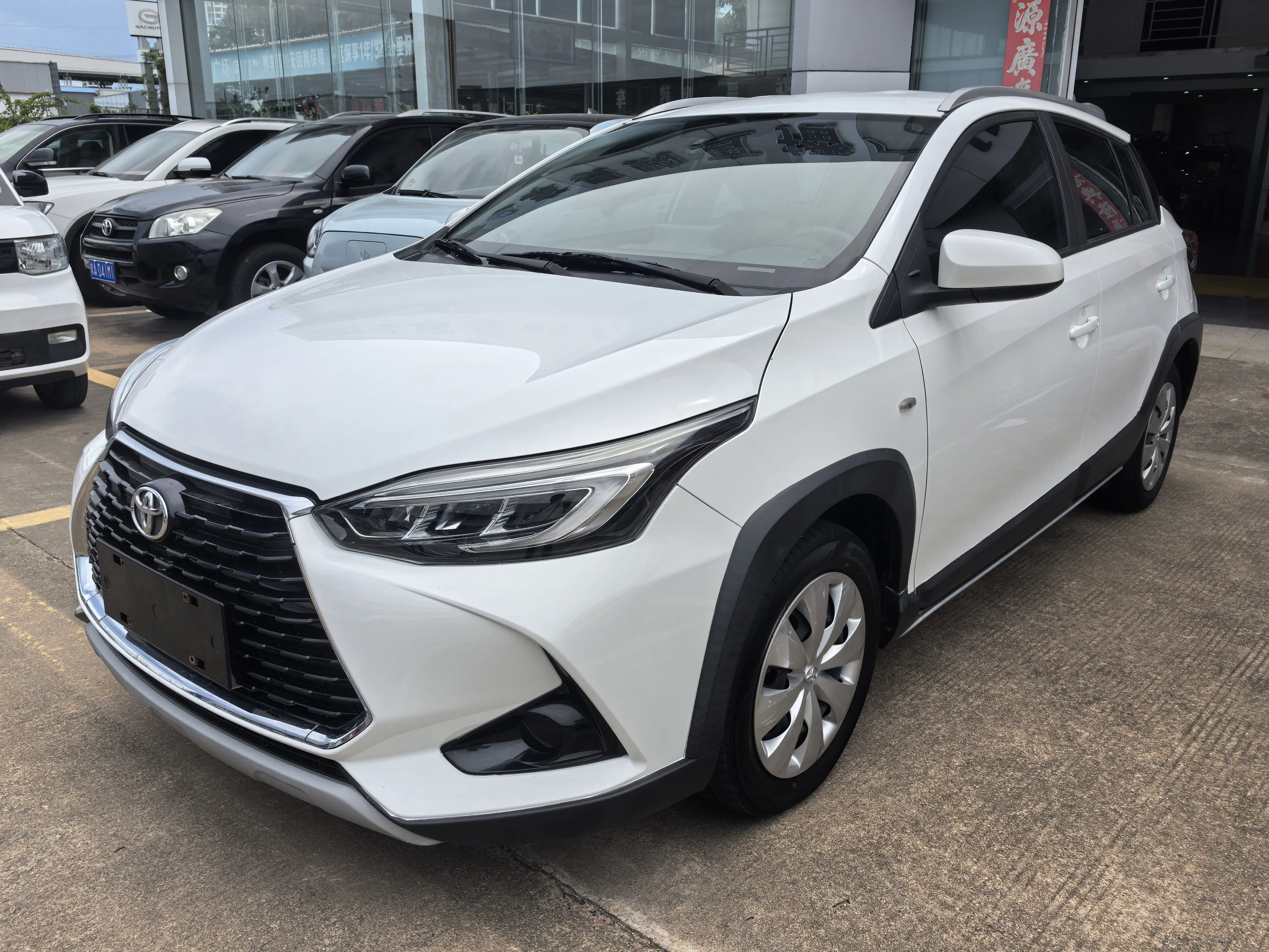 Toyota Yaris III Рестайлинг 2