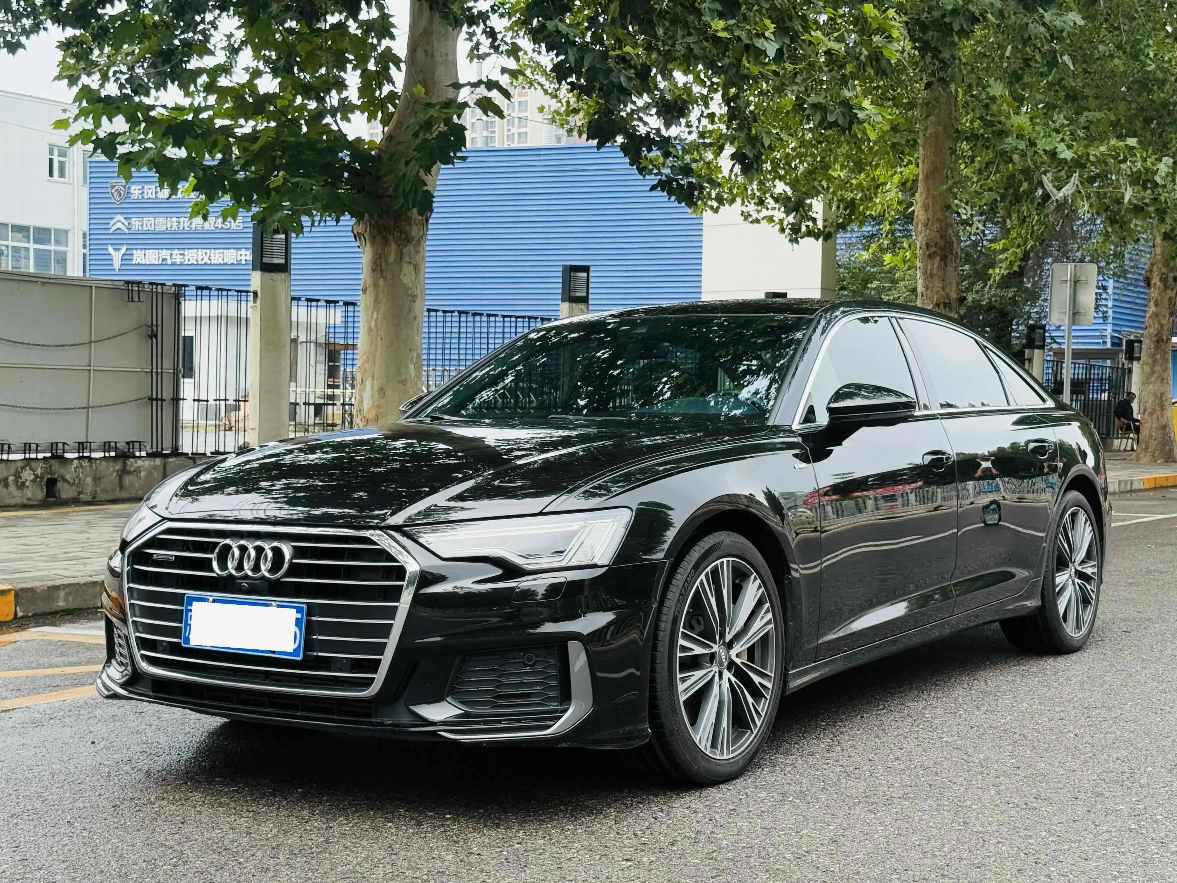 Audi A6 V (C8)