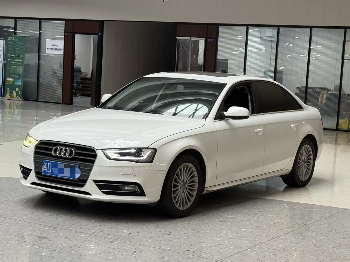 Audi A4 IV (B8) Рестайлинг