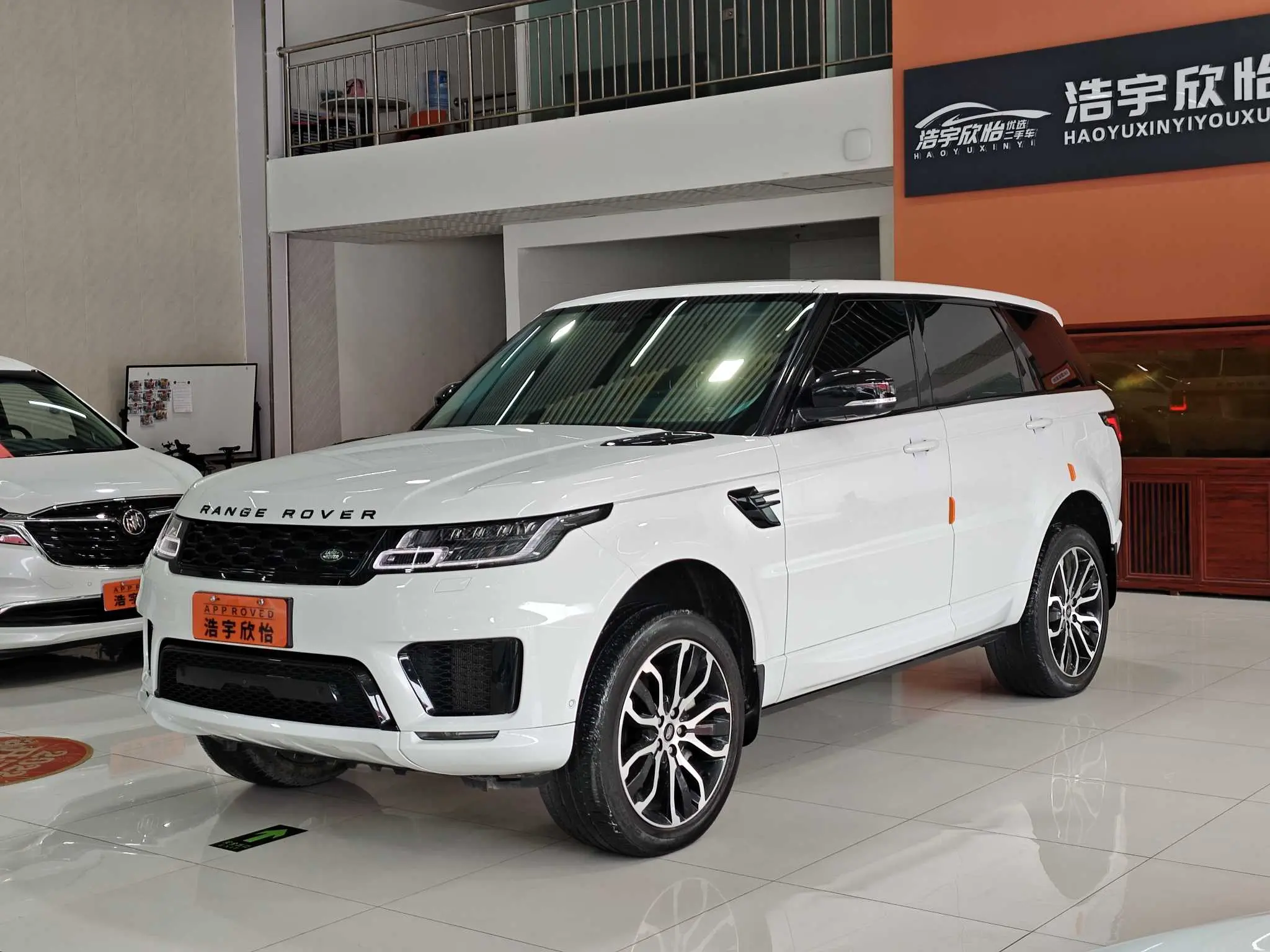 Land Rover Range Rover IV Рестайлинг