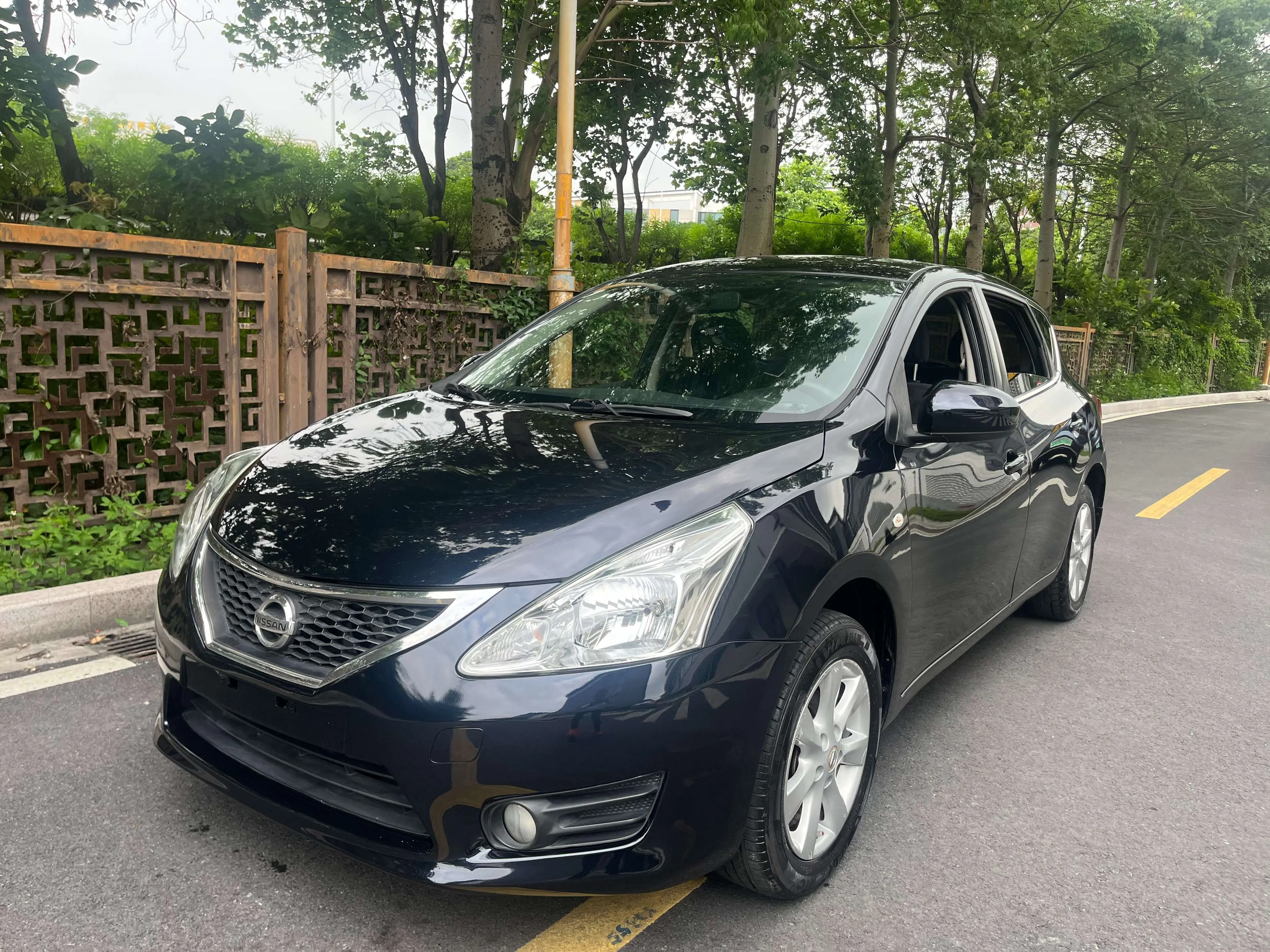 Nissan Tiida I Рестайлинг