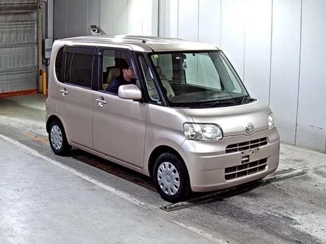 Daihatsu Tanto II