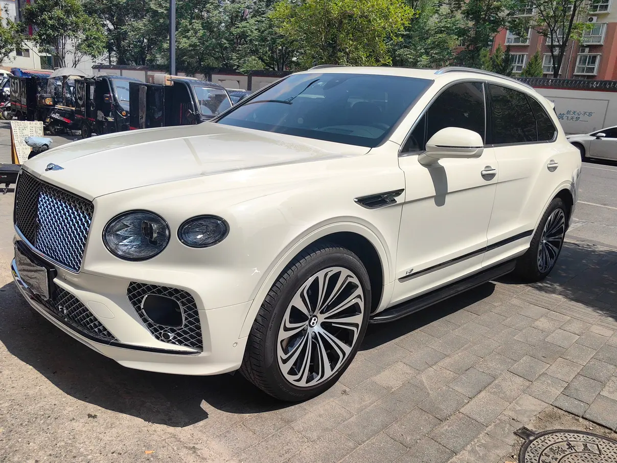 Bentley Bentayga I Рестайлинг