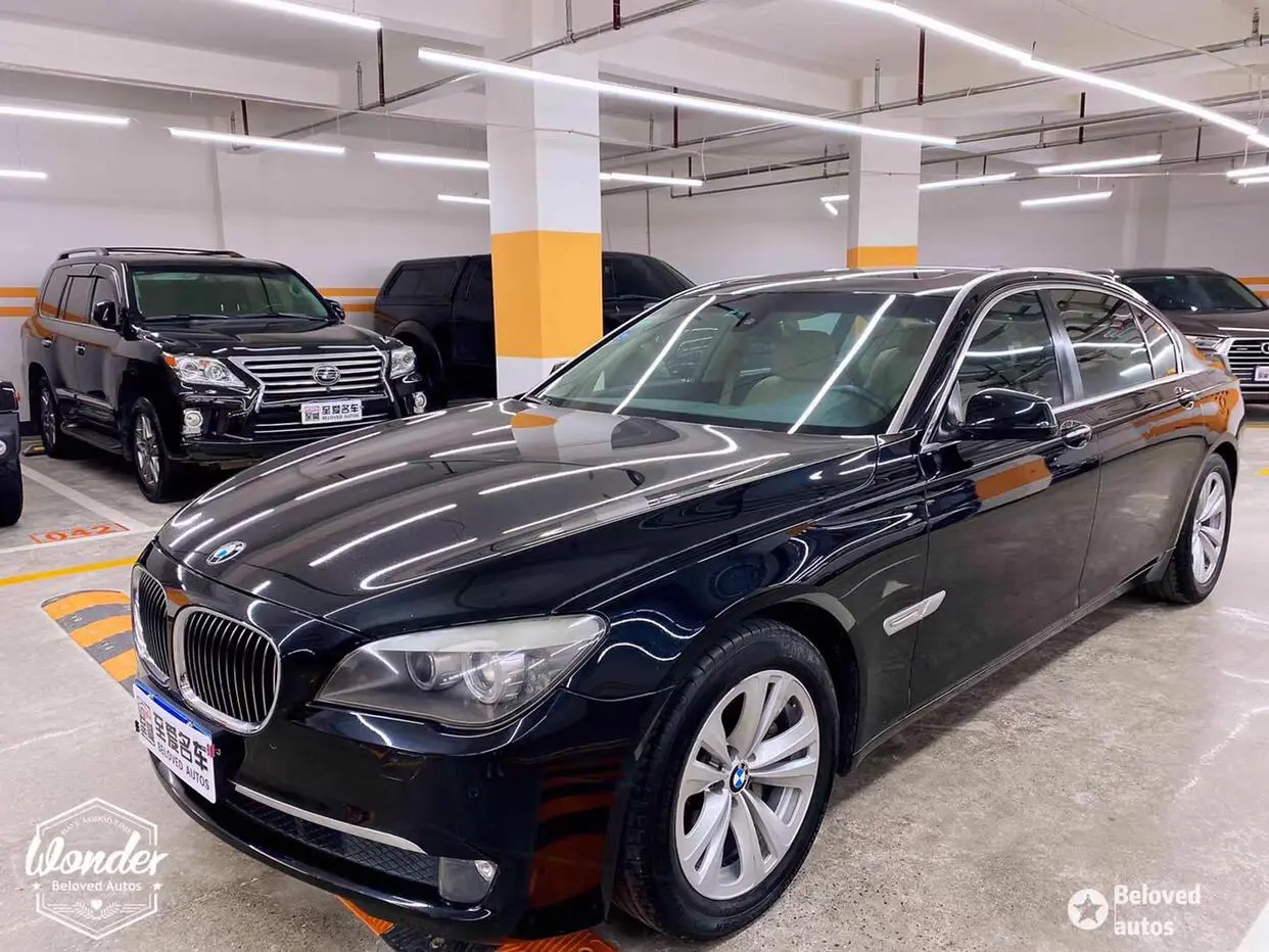 BMW 7 серии V (F01/F02/F04)